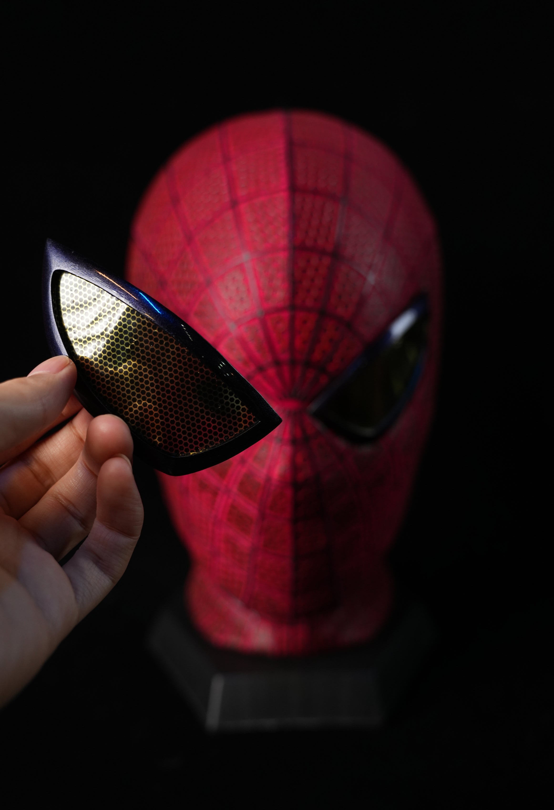 V1 Mask With Face Shell